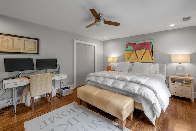269 S Hanover Ave, Lexington, KY 40502 - bedroom with wood finished floors, an office area, recessed lighting, a closet, and ceiling fan