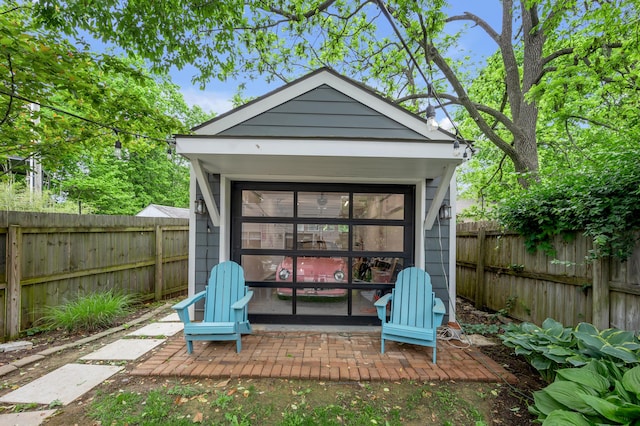 269 S Hanover Ave, Lexington, KY 40502 - view of outdoor structure with a fenced backyard