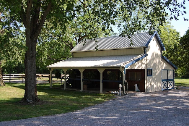 215 Bradley Ln, Lexington, KY 40511 - view of front of home with metal roof