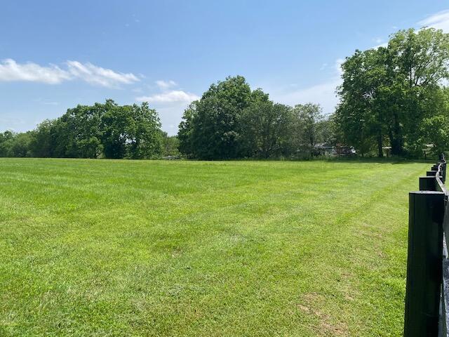 1809 Warwick Rd, Harrodsburg, KY 40330