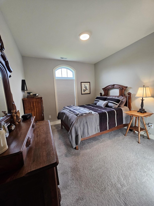 229 Old Station Rd, Frankfort, KY 40601 - bedroom featuring carpet flooring and baseboards