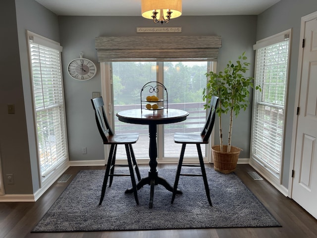 113 Paddock Ct, Frankfort, KY 40601 - dining area featuring dark wood-style flooring and baseboards