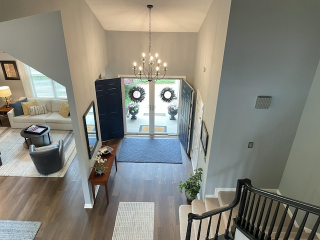 113 Paddock Ct, Frankfort, KY 40601 - foyer entrance featuring a chandelier, wood finished floors, and baseboards