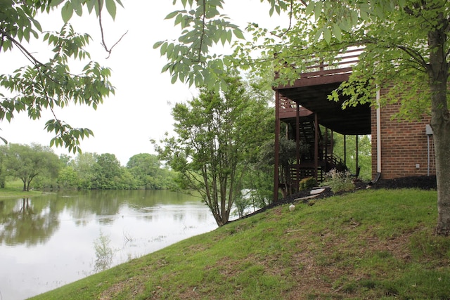 113 Paddock Ct, Frankfort, KY 40601 - water view with stairs