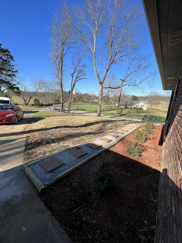 2789 Steadmantown Ln, Frankfort, KY 40601 - view of yard