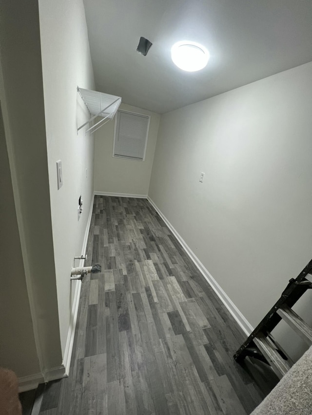 2789 Steadmantown Ln, Frankfort, KY 40601 - laundry room featuring wood finished floors and baseboards