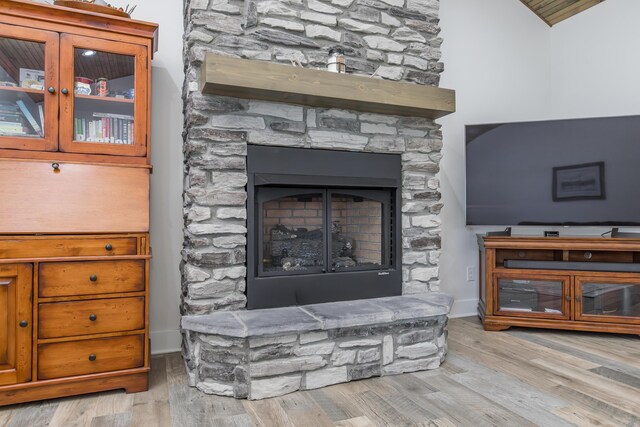 269 Ashley Camp Rd, Harrodsburg, KY 40330 - detailed view of wood finished floors and baseboards