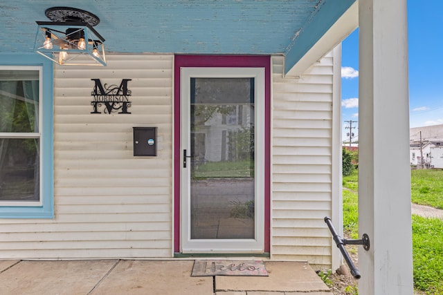 view of doorway to property