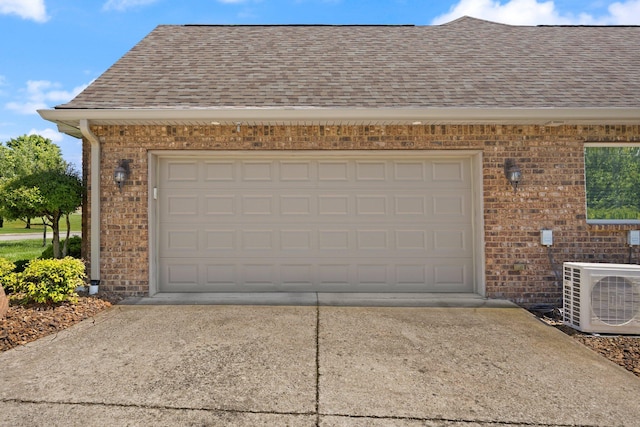 43 Enclave Dr, Somerset, KY 42503 - garage featuring ac unit and driveway