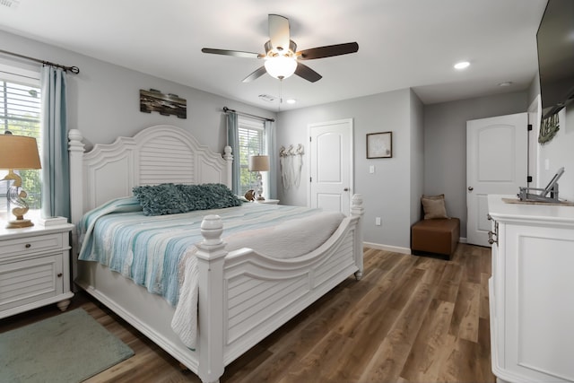 350 Misty Dr, Somerset, KY 42503 - bedroom with wood finished floors, a sink, recessed lighting, and ceiling fan