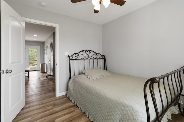 350 Misty Dr, Somerset, KY 42503 - bedroom featuring wood finished floors, baseboards, and ceiling fan