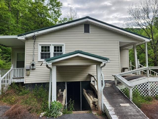 view of side of home