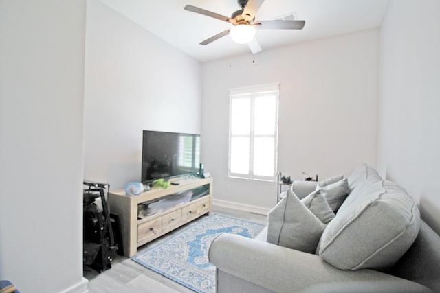 156 Kaydons Way, Somerset, KY 42503 - living room featuring wood finished floors, a ceiling fan, and baseboards