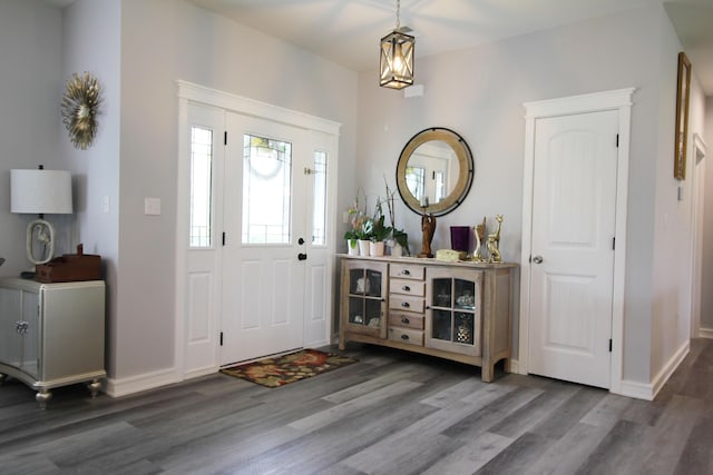 156 Kaydons Way, Somerset, KY 42503 - entryway with wood finished floors and baseboards