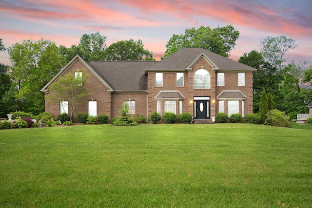 187 Woodside Dr, Somerset, KY 42503 - view of front facade featuring brick siding, a front yard, and roof with shingles