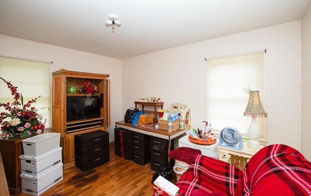 1026 Arapaho Trl, Frankfort, KY 40601 - office space featuring dark wood-style flooring
