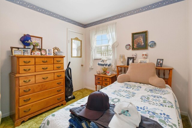 301 Vaught St, Somerset, KY 42501 - bedroom featuring baseboards and light colored carpet