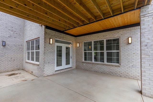 2269 Savannah Ln, Lexington, KY 40513 - view of patio / terrace