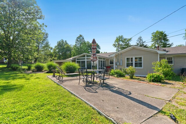 256 Michael Blvd, Frankfort, KY 40601 - view of green lawn with a patio area