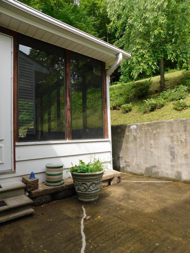 184 Meadow Dr, Harlan, KY 40831
