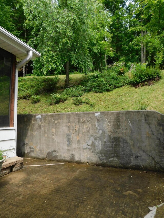 184 Meadow Dr, Harlan, KY 40831
