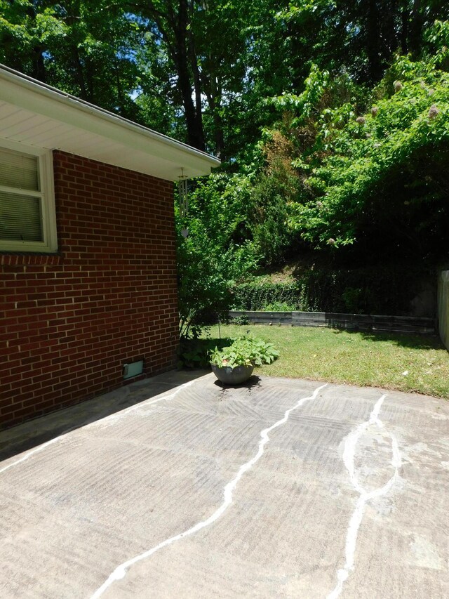 184 Meadow Dr, Harlan, KY 40831