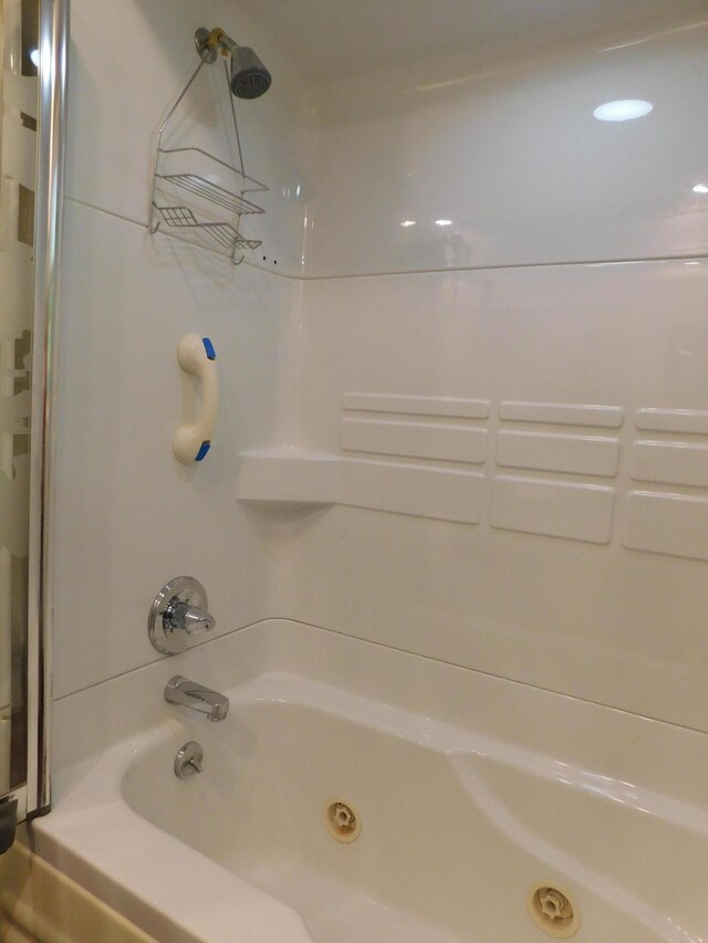 184 Meadow Dr, Harlan, KY 40831 - full bath with tub / shower combination