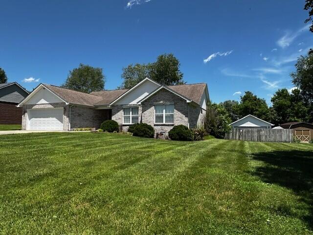 76 Waterford Way, Somerset, KY 42501 - single story home featuring a garage