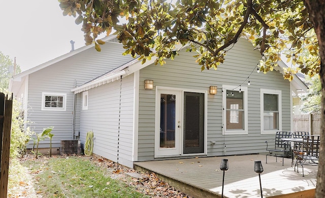 1010 Aurora Ave, Lexington, KY 40502 - rear view of property with a deck