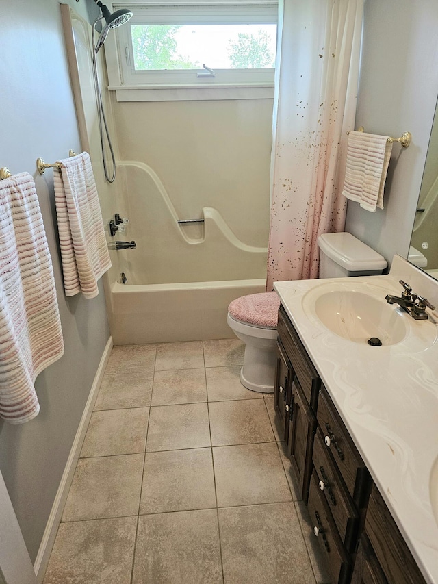87 Park Estates Ln, London, KY 40744 - full bath with toilet, baseboards, shower / bath combination with curtain, vanity, and tile patterned floors