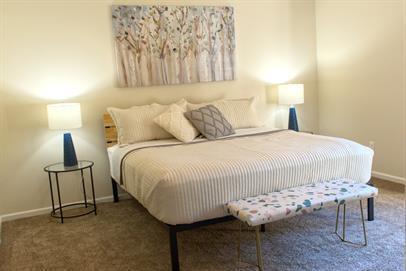 4218 Reserve Rd Unit 104, Lexington, KY 40514 - carpeted bedroom with baseboards