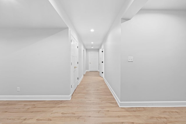 810 Cooper Dr, Lexington, KY 40502 - corridor featuring recessed lighting, light wood finished floors, and baseboards