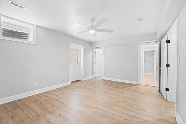 810 Cooper Dr, Lexington, KY 40502 - unfurnished bedroom with light wood-type flooring, baseboards, and a ceiling fan
