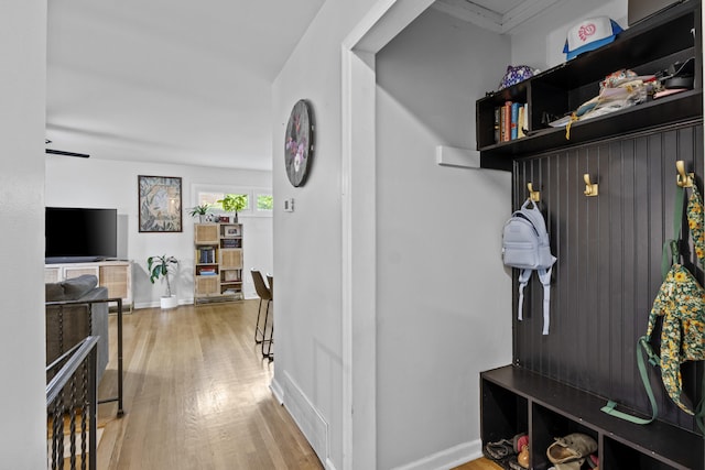 3488 Elmendorf Way, Lexington, KY 40517 - mudroom with wood finished floors and baseboards