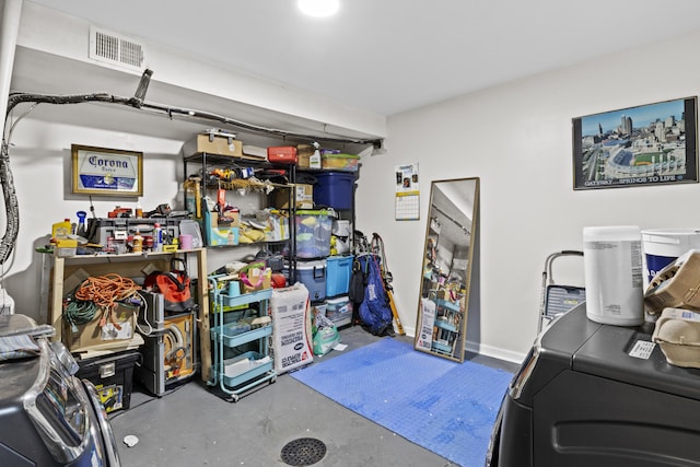 3488 Elmendorf Way, Lexington, KY 40517 - storage area featuring washer / dryer