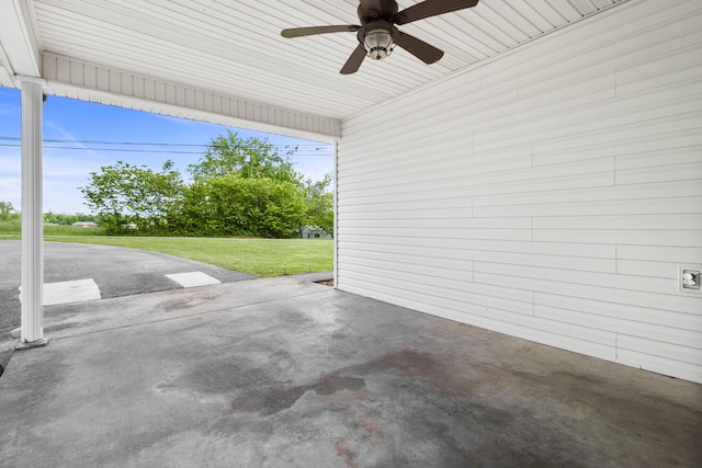 view of patio with a ceiling fan
