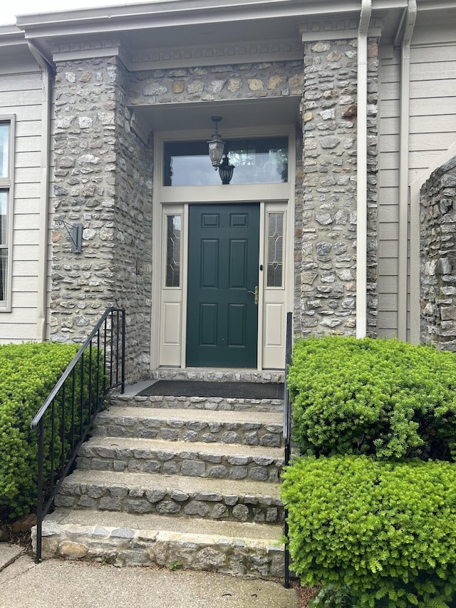 1667 Snow Goose Cir, Lexington, KY 40511 - entrance to property featuring stone siding