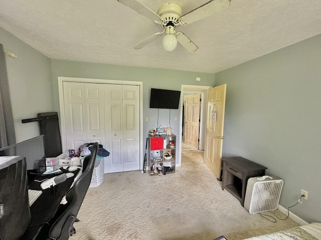 3125 Old Bull Rd, Eubank, KY 42567 - carpeted home office featuring ceiling fan, a textured ceiling, and baseboards