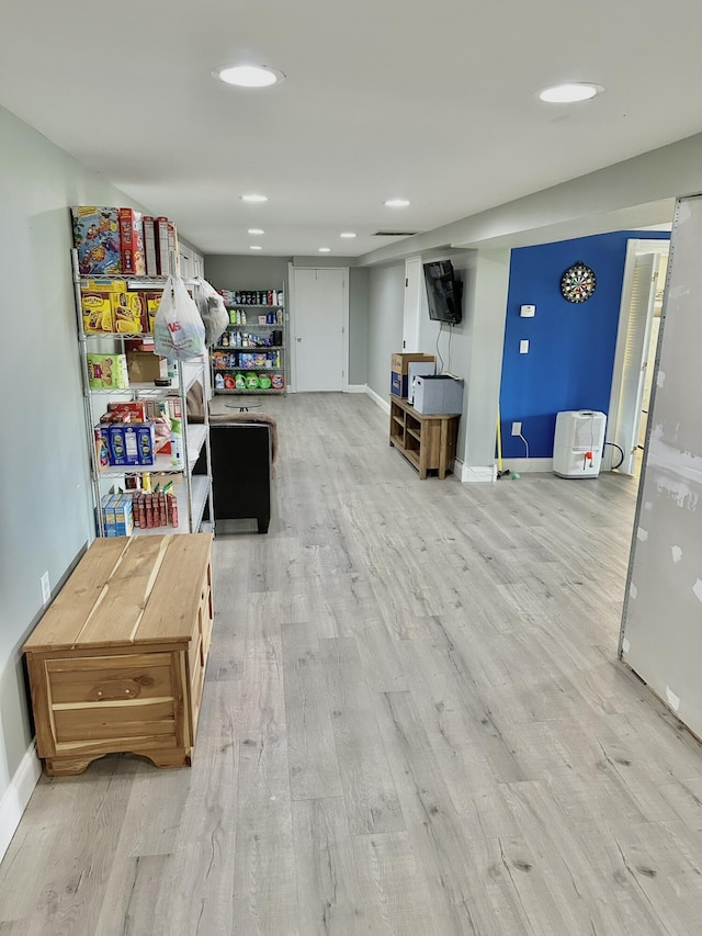 3125 Old Bull Rd, Eubank, KY 42567 - game room featuring wood finished floors, recessed lighting, and baseboards