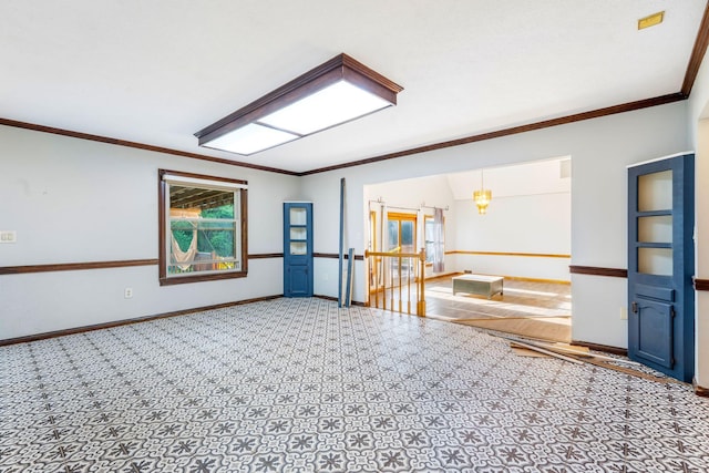 10708 Battlefield Memorial Hwy, Berea, KY 40403 - carpeted empty room featuring baseboards and ornamental molding