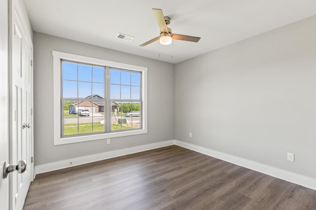 469 Wyldwood Way, Berea, KY 40403 - spare room featuring a ceiling fan, wood finished floors, and baseboards