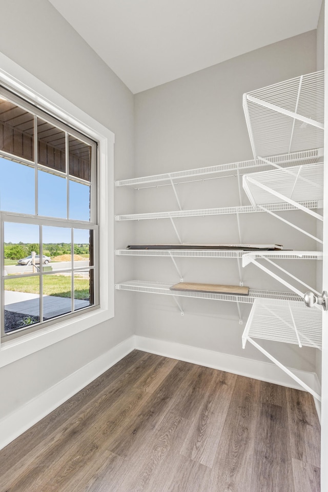 469 Wyldwood Way, Berea, KY 40403 - spacious closet with dark wood-style floors