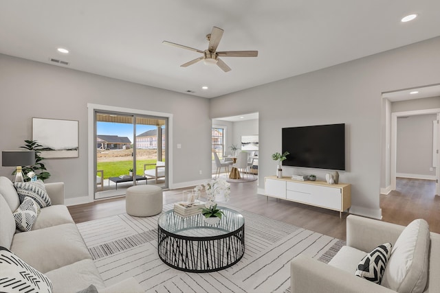469 Wyldwood Way, Berea, KY 40403 - living area featuring ceiling fan, wood finished floors, recessed lighting, and baseboards