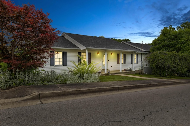 202 Strother St, Mt Sterling, KY 40353 - single story home featuring a shingled roof and covered porch