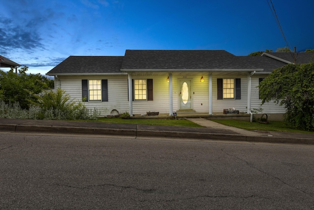 202 Strother St, Mt Sterling, KY 40353 - view of front of property with roof with shingles