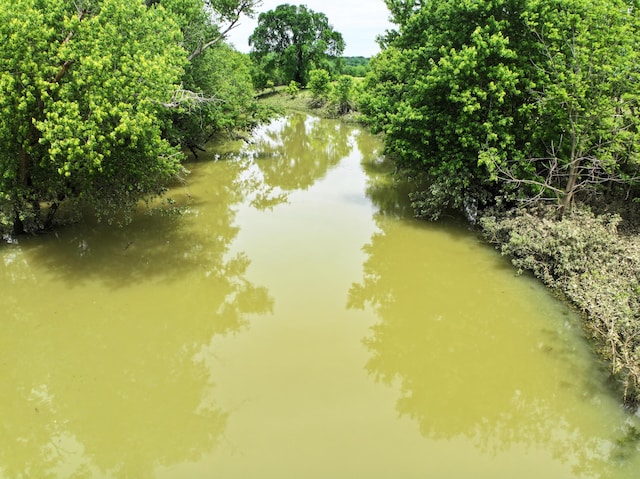 755 Mckee Rd, Irvine, KY 40336 - water view
