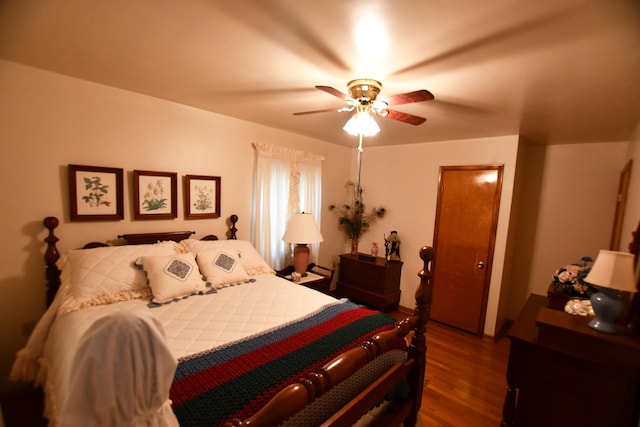 755 Mckee Rd, Irvine, KY 40336 - bedroom with wood finished floors and ceiling fan
