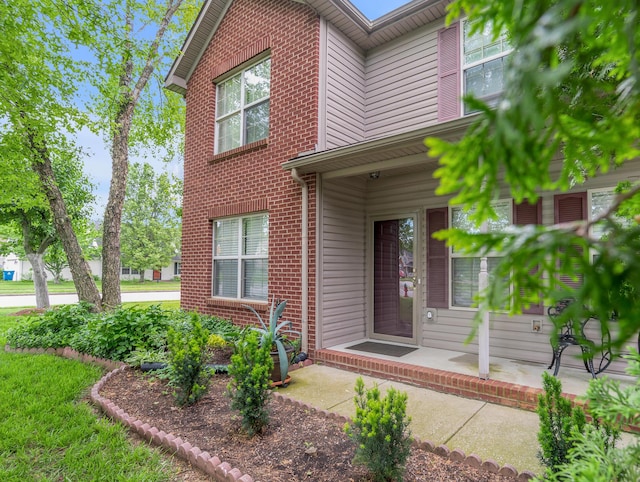 356 Weslyn Way, Nicholasville, KY 40356 - view of front of house with brick siding