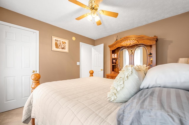 356 Weslyn Way, Nicholasville, KY 40356 - carpeted bedroom featuring a ceiling fan and a textured ceiling