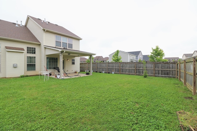 2592 Mable Ln, Lexington, KY 40511 - view of yard with a patio